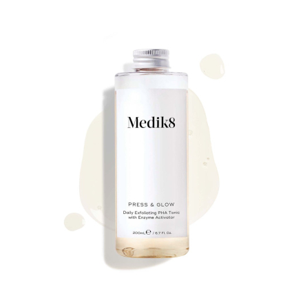 Щоденний відлущуючий тонік Medik8 Press & Glow Refill