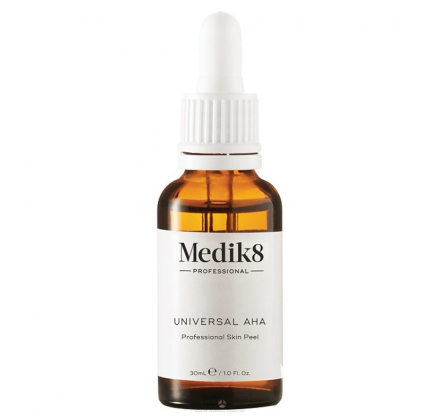Комбинированный универсальный пилинг для всех типов кожи Medik8 Professional Peel Universal AHA 30mL